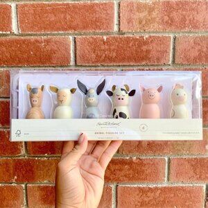 HEARTH AND HAND  MAGNOLIA WOODEN TOY FARM ANIMAL SET (6 CT)